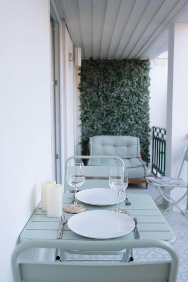 Flh Principe Real Apartment With Terrace And View Lisboa Eksteriør bilde